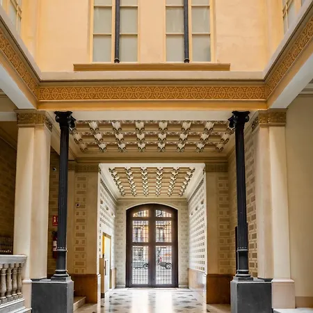 Elegant 3-bedroom In The Heart Of Bcn Barcelona